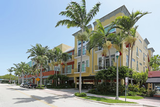 Ocean City Lofts Condo in Delray Beach, FL - Foto de edificio - Building Photo