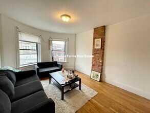 870 Huntington Ave, Unit 878 huntington- 3 in Boston, MA - Building Photo - Building Photo