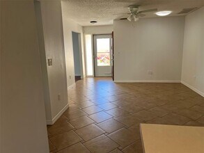 11177 Bella Loma Dr in Largo, FL - Building Photo - Building Photo