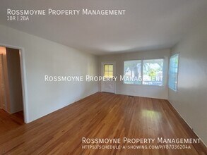 3313 Burritt Way in Glendale, CA - Building Photo - Building Photo