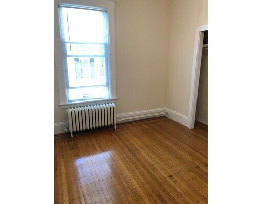 15 Summit Ave-Unit -2L in Somerville, MA - Building Photo - Building Photo