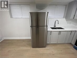 29 Bowman Cres in Thorold, ON - Building Photo - Building Photo