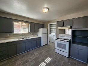 1009 Emporia St, Unit 1009 in Aurora, CO - Building Photo - Building Photo