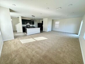 7641 Tuscan Bay Cir in Wesley Chapel, FL - Building Photo - Building Photo