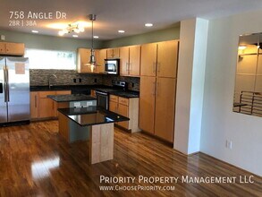 758 Angle Dr in Harrisonburg, VA - Building Photo - Building Photo