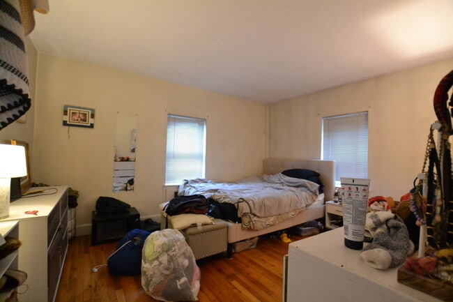 20 Brock St, Unit 2