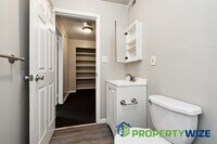 1618 Druid Hill Ave photo'