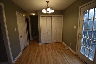 217 Senator Dr in Clarksville, TN - Building Photo - Building Photo