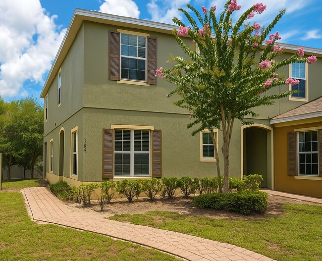 property at 2851 Sunstone Dr