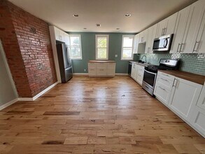 133 Pius St in Pittsburgh, PA - Building Photo - Building Photo