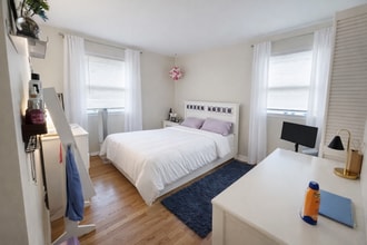 21355 Sierra Dr in Brookfield, WI - Building Photo - Building Photo