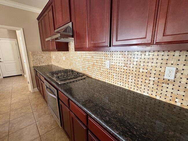 602 W Gravino Dr in Tracy, CA - Building Photo - Building Photo