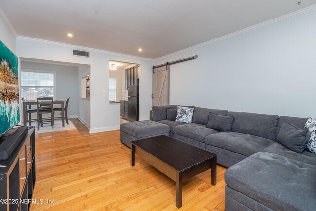 property at 1528 Palm Ave
