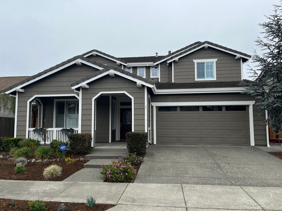 7339 15th Hole Dr in Windsor, CA - Building Photo