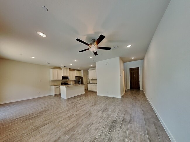 2716 Majesty Dr in Little Elm, TX - Building Photo - Building Photo