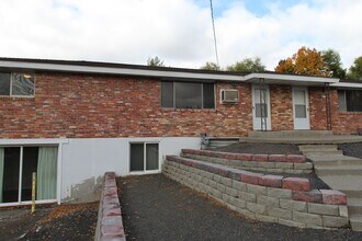 9715 N Stevens St in Spokane, WA - Building Photo - Building Photo
