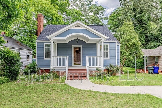 property at 3 Skyland Dr