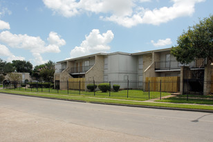 Oakwood Villa Apartments