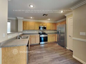 6332 Blue Twilight Ct in Las Vegas, NV - Building Photo - Building Photo