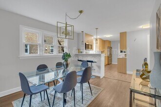 6304 N Troy St in Chicago, IL - Building Photo - Building Photo