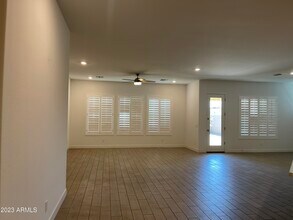 11811 W Pkwy Ln in Avondale, AZ - Building Photo - Building Photo