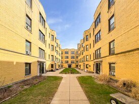 3815 N Greenview Ave, Unit E3 in Chicago, IL - Building Photo