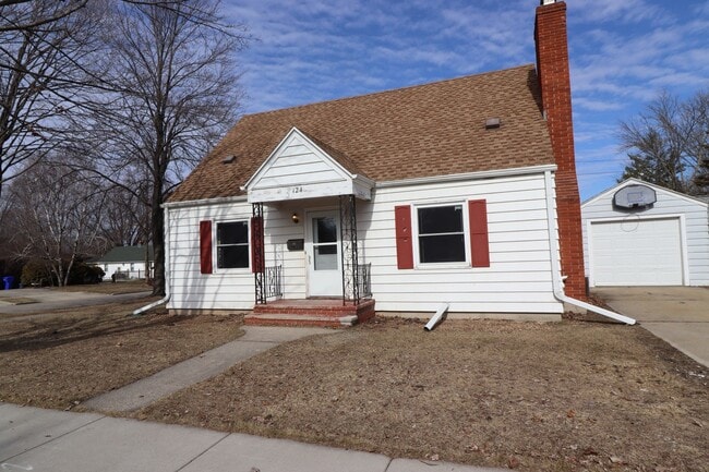 124 W Marquette St in Appleton, WI - Building Photo - Building Photo