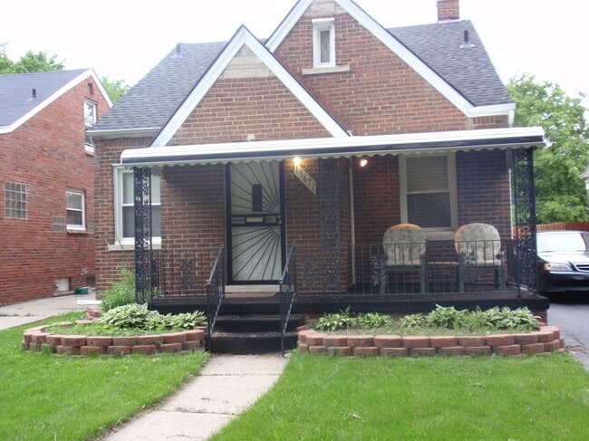 property at 15671 Eastwood St