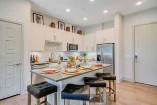 Windsor Preston in Plano, TX - Building Photo