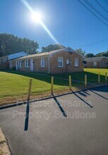 900 Lowdermilk St in Greensboro, NC - Building Photo - Building Photo