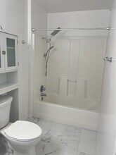 1037 Apollo Beach Blvd in Apollo Beach, FL - Building Photo - Building Photo