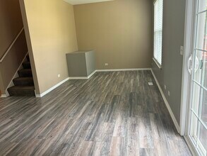 2340 Hudson Cir in Aurora, IL - Building Photo - Building Photo