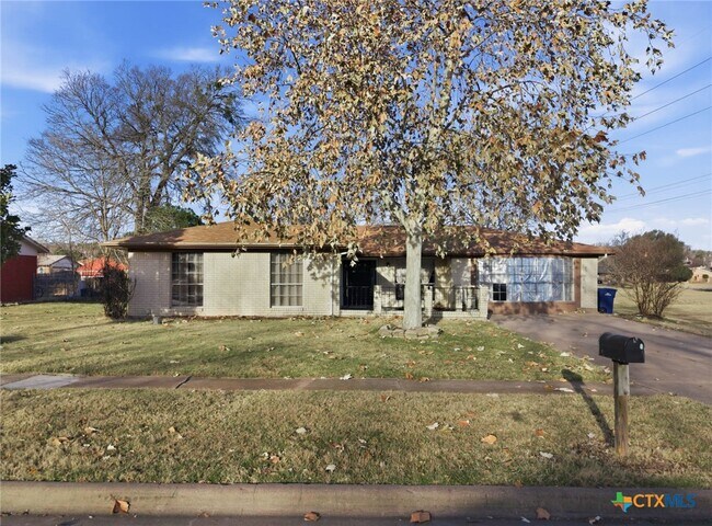 610 Creek St in Copperas Cove, TX - Building Photo - Building Photo