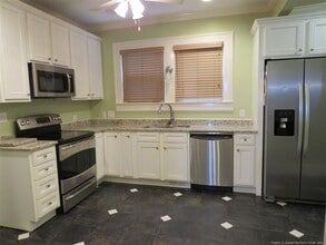 202 Peach Tree St in Fayetteville, NC - Building Photo - Building Photo