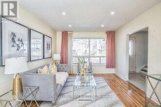 53 Chelwood Rd in Toronto, ON - Building Photo - Building Photo