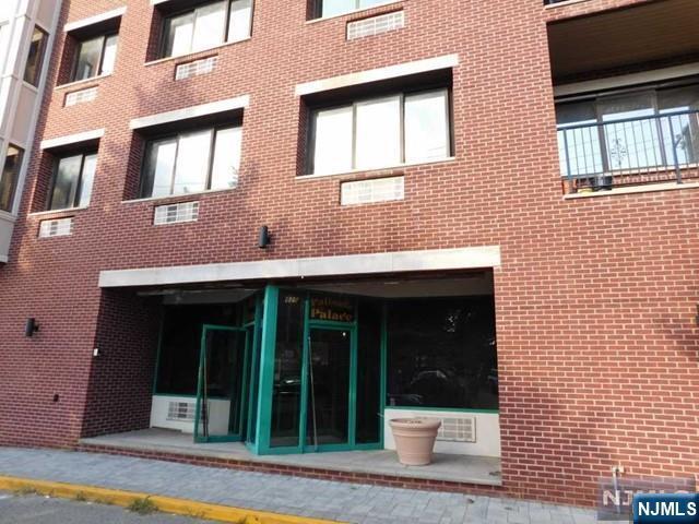 property at 825 Palisade Ave
