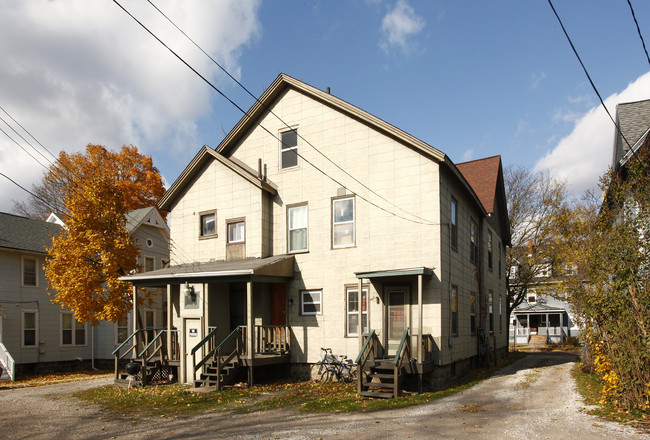 324 E Jefferson St in Ann Arbor, MI - Foto de edificio - Building Photo