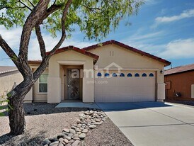 9376 N Grasshopper Dr in Tucson, AZ - Building Photo