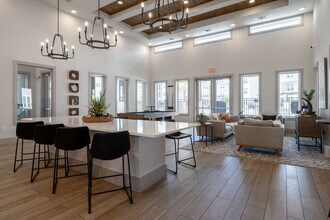 Siena Round Rock in Round Rock, TX - Foto de edificio - Interior Photo