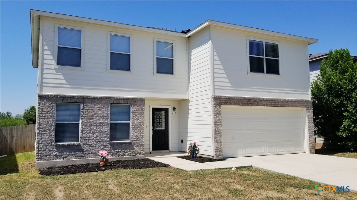 217 Hinge Loop in Cibolo, TX - Foto de edificio