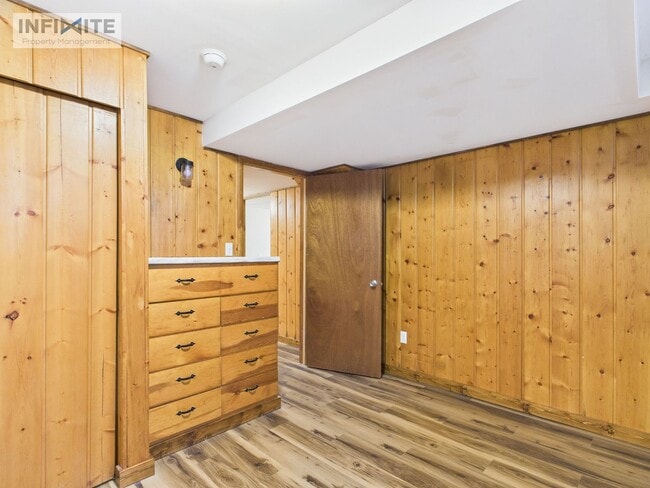 property at 1411 S Grand Ave