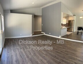 5261 Coit Dr in Reno, NV - Building Photo - Building Photo