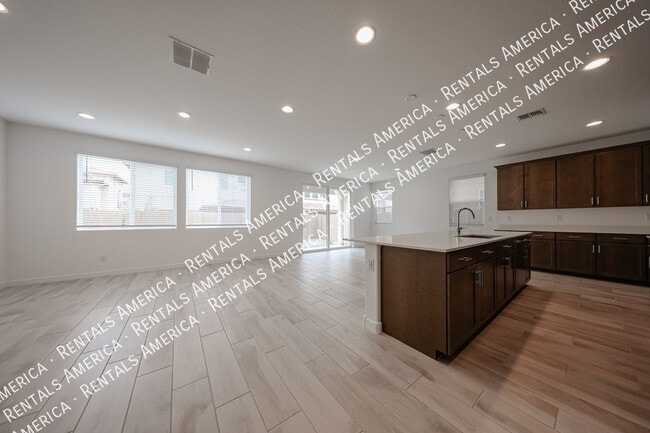 property at 10151 E Ulysses Ave