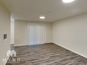 240 Athol Ave, Unit 201 in Oakland, CA - Building Photo - Building Photo