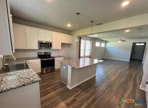 978 Aurora Grv Bnd in Temple, TX - Building Photo - Building Photo