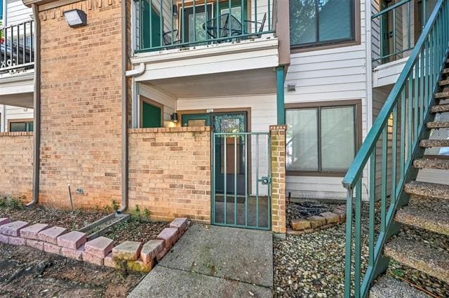 2311 Basil Dr in Arlington, TX - Foto de edificio - Building Photo