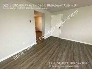 526 E Broadway Ave in Meridian, ID - Building Photo - Building Photo