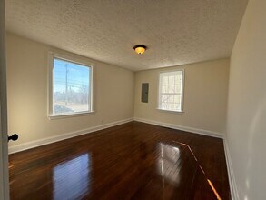 2401 Buena Vista Pike in Nashville, TN - Building Photo - Building Photo