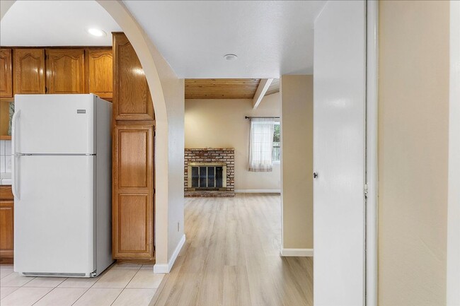 1154 Otis Dr in Alameda, CA - Building Photo - Building Photo