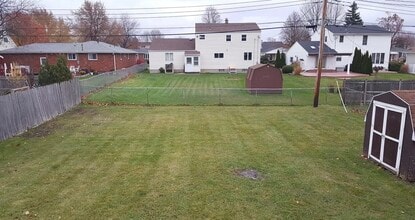 235 Argus Dr, Unit Lower in Depew, NY - Foto de edificio - Building Photo